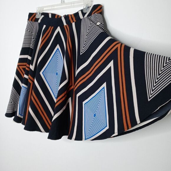 Harlyn skirt size large - Picture 2 of 5